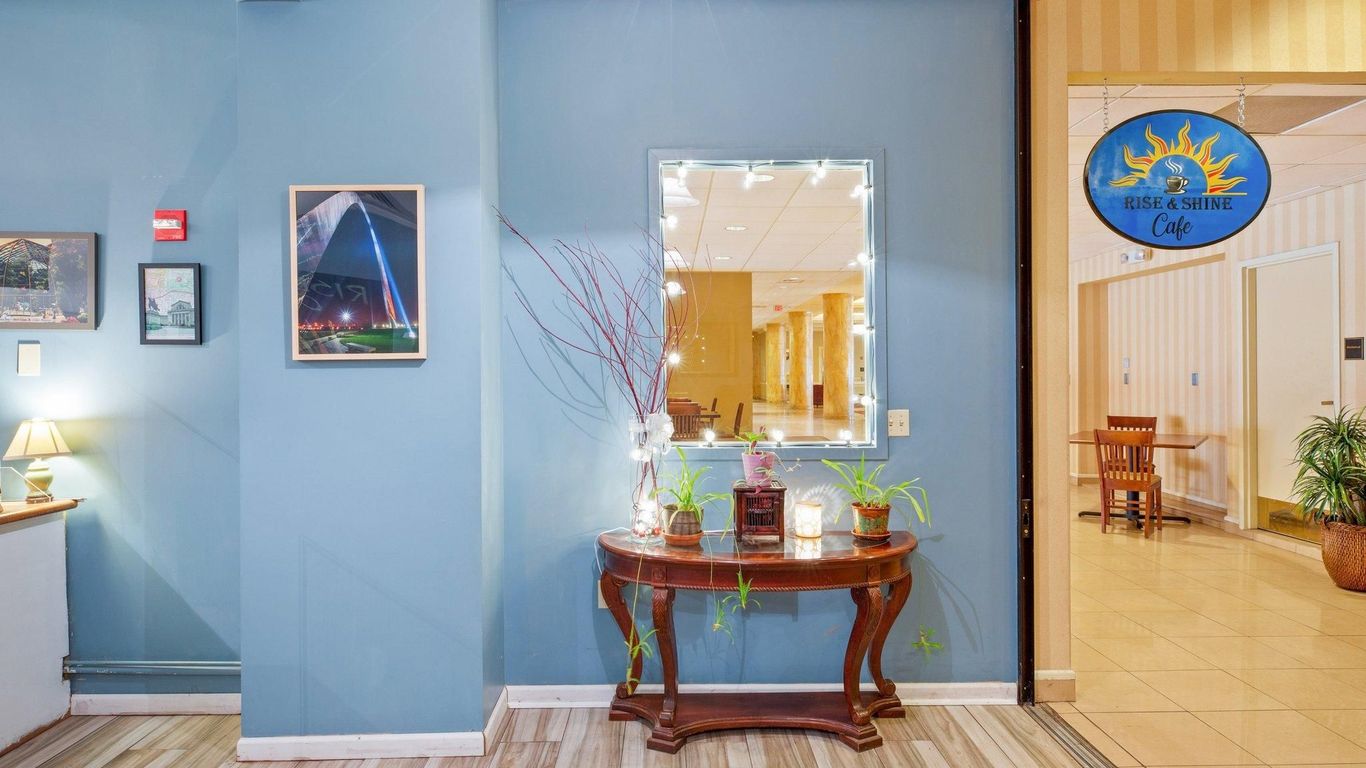 Hotel St. Louis Downtown City Center Mo