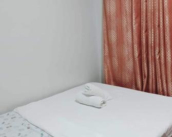 Condo, Mall Of Asia, Smx, Naia Terminal Airport,city Of Dreams,solaire - Pasay - Bedroom