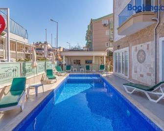 Star Hotel - Marmaris - Pool