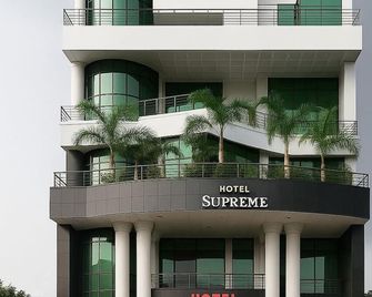 Hotel Supreme - Sylhet - Edificio