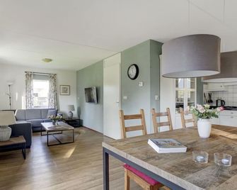 Holiday Home Favorita by Interhome - Zonnemaire - Dining room