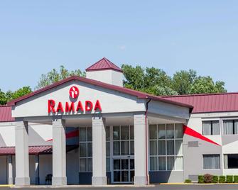 Ramada by Wyndham Henderson/Evansville - Henderson - Gebouw