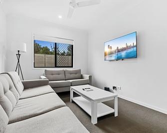 Charlotte's Place - Caboolture - Obývací pokoj