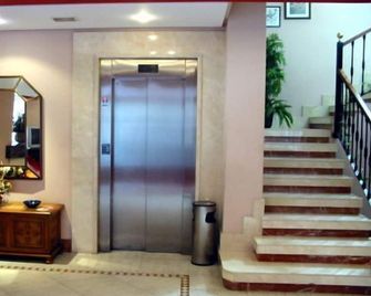 Hotel Dona Nieves - Норенья - Сходи