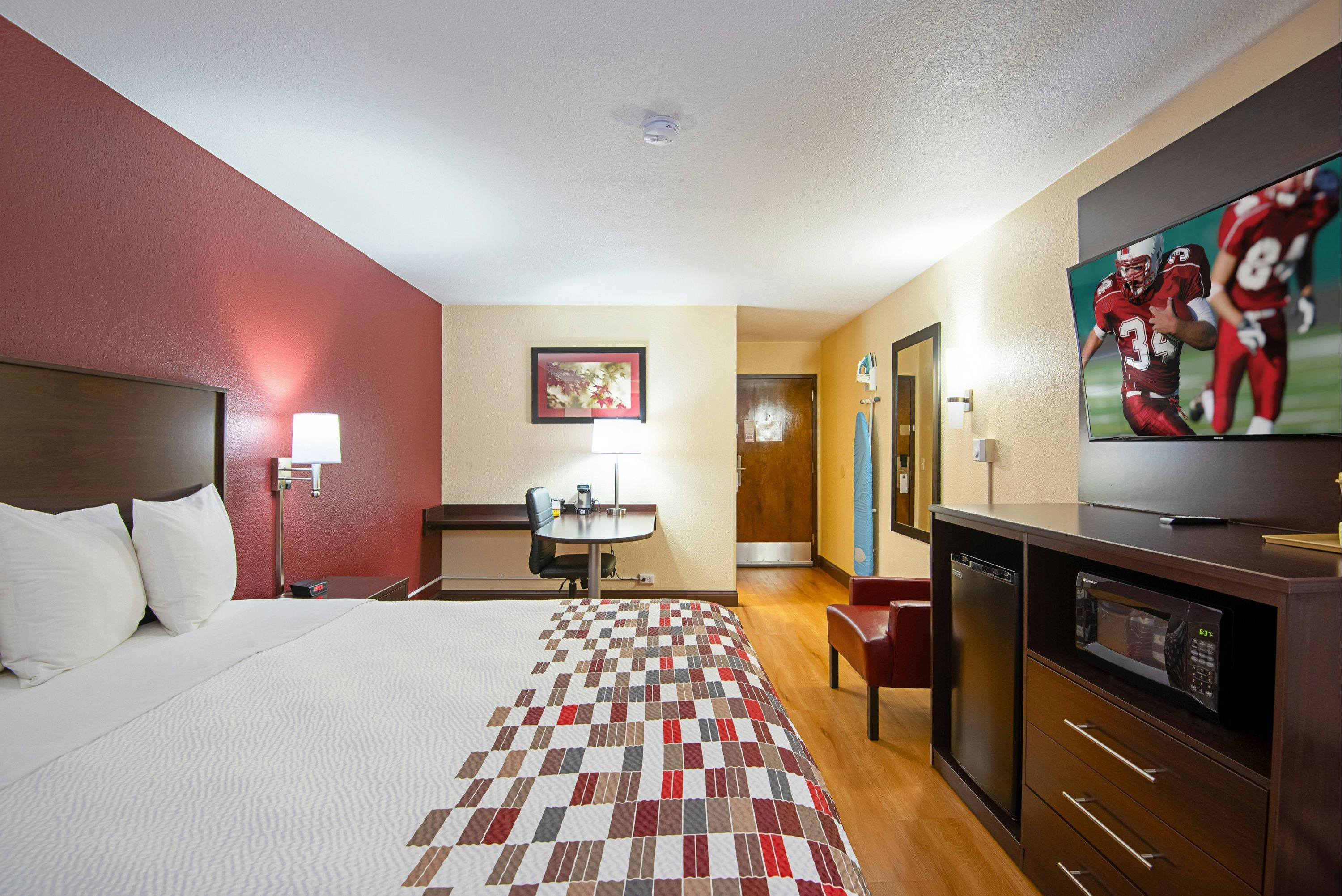 Red Roof Inn Cameron - Cameron - Bedroom