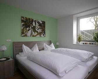 Gasthof Oldenwöhrden - Wöhrden - Bedroom
