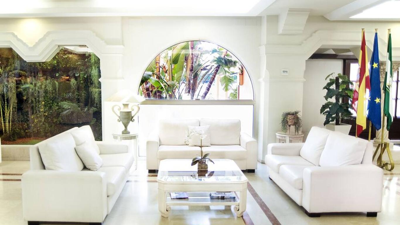 هوتل ألبوران ألخثيراس