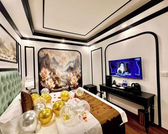 Vera Luxury Hotel - Hanoi