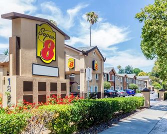 Rose Garden Inn - San Jose Airport - סן חוזה - בניין