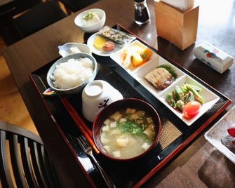 Temple Stay Tsushima Seizanji - Tsushima - Comida