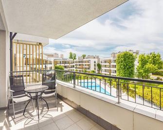 Rezydencja Ustronie Morskie, Sun & Snow - Ustronie Morskie - Varanda