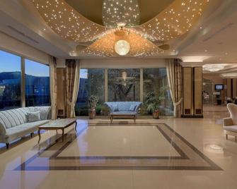 La Marquise Luxury Resort Complex - Kallithea - Ingresso