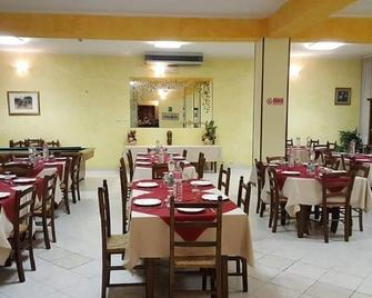 Nuovo Albergo Rex - Chianciano Terme - Restaurante