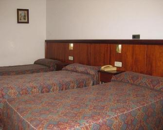Hostal Linar - A Coruña - Phòng ngủ
