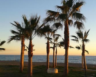 Nice apartment near the beach in Andalucia (Torrox Costa) for rent - Torrox - Strand