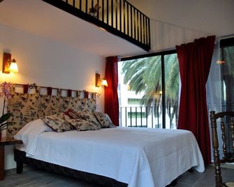 Ayca La Flora Hotel Boutique - Valparaíso - Slaapkamer