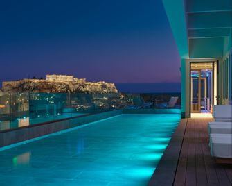 Nyx Esperia Palace Hotel Athens By Leonardo Hotels - Athen - Pool