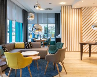Holiday Inn Essen - City Centre - Essen - Lounge