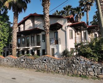 Ilkim Apart - Dalyan (Mugla) - Building