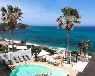 Mediterranean Boutique Hotel - Tropea - Piscina