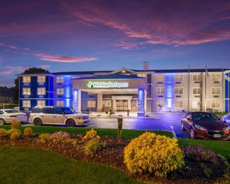 Holiday Inn Express Plymouth By IHG - Plymouth - Budova