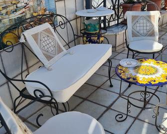 'Casa Lalia': your authentic escape in the historic heart of Maiori Amalfi Coast - Maiori - Balkon