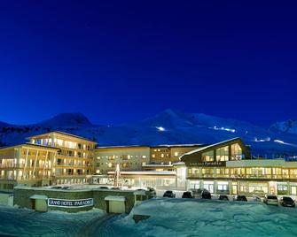 Grand Hotel Paradiso - Passo del Tonale - Budynek