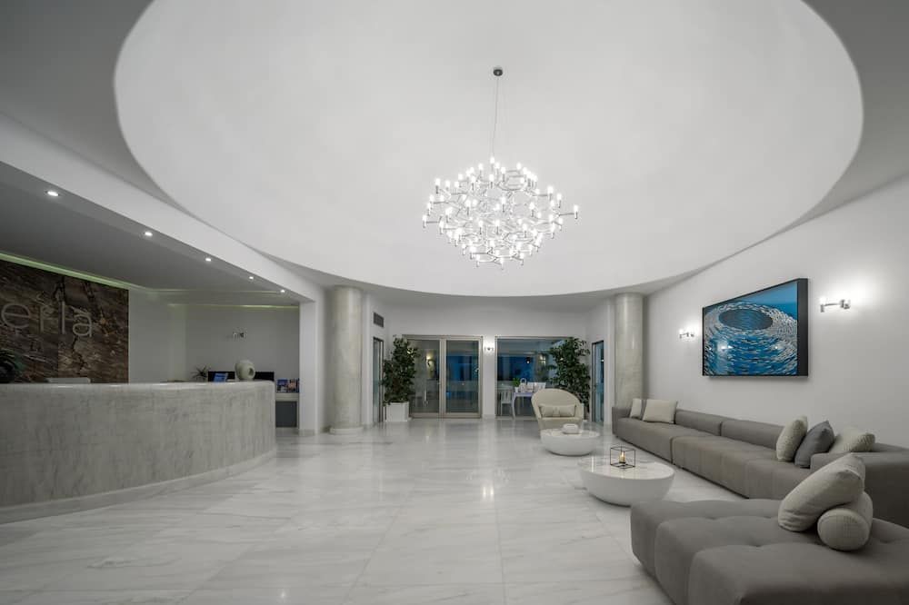 أنتوبيرلا لاكشري هوتل آند سبا