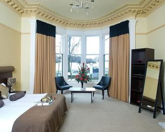 Number 10 Hotel - Glasgow - Bedroom