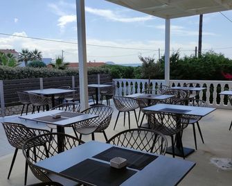 California Beach Hotel - Adults Only - Laganas - Restaurant