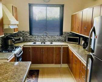 Ocean Dreams 5 - Tambor - Cocina