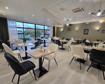 Logis Hôtel Restaurant Les Fontaines - Lanvollon - Restaurant