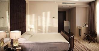 Morrian Hotel - İnegol - Bedroom