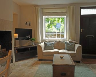 Cosy cottage, Hebden Bridge centre, near Rail Station - Hebden Bridge - Living room