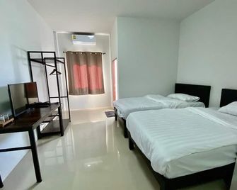 Jaidee Cafe & Hostel Chiangrai - Chiang Rai - Κρεβατοκάμαρα
