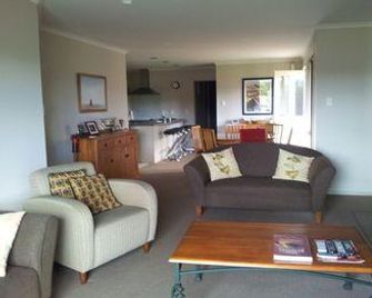 Glencairn Glamour - Twizel - Sala de estar
