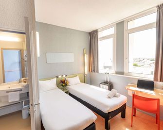 Ibis Budget Le Mans Centre - Le Mans - Bedroom