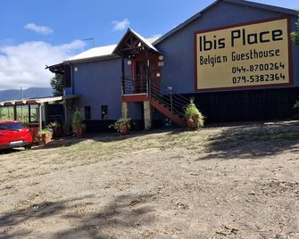 Ibis Place - George - Edificio