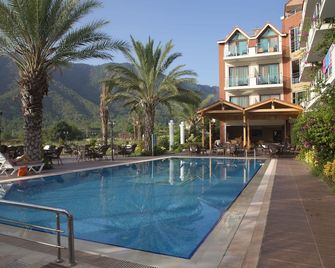 Palmira Hotel - Adrasan - Zwembad