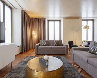 Milan Royal Suites - Luxury Duomo - Milan - Living room