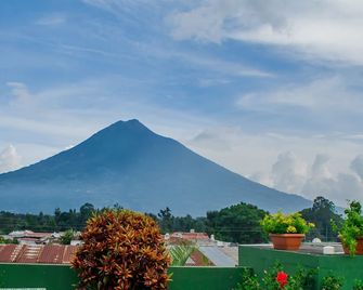 Hotel Casa Rustica by Ahs - Antigua - Outdoors view
