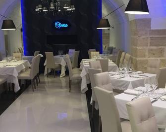 Bed & Breakfast Opera - Trani - Restaurante