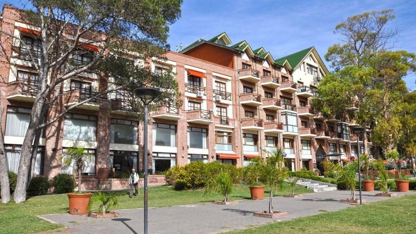 Green Sea Apart Hotel