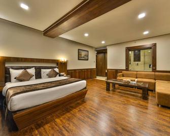 Clarks Inn Srinagar - Srinagar - Bedroom