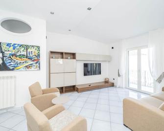 Residenza Sant'Angelo - Art & Luxury Apartment - Minori - Living room