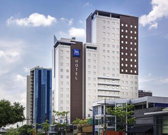 Ibis Budget Manaus - Manaus - Gebäude