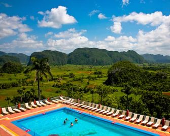 Casa Yeny y Eva - Viñales - Piscina