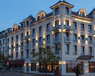 Jehan De Beauce - Châteaux & Hôtels Collection - שארטרה - בניין