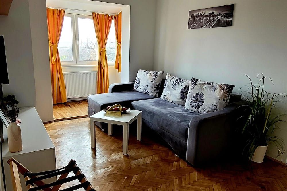 11 Baneasa Airport Apartament - בוקרשט - סלון