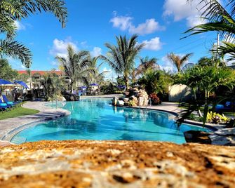 Tropical Beach Resorts - Sarasota - Sarasota - Piscine